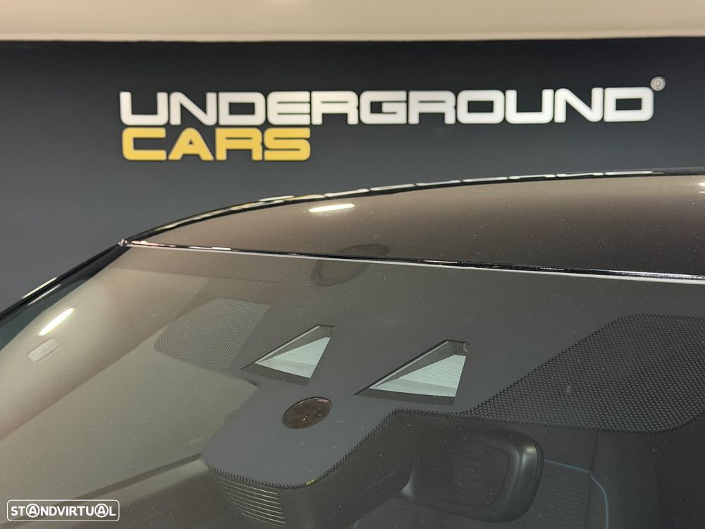 Land Rover Range Rover Evoque P300e - 19