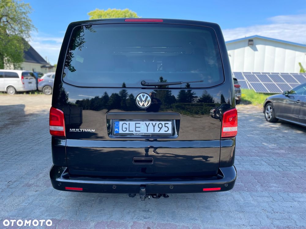 Volkswagen Multivan - 10