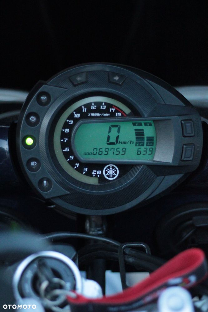 Yamaha FZ6 - 21