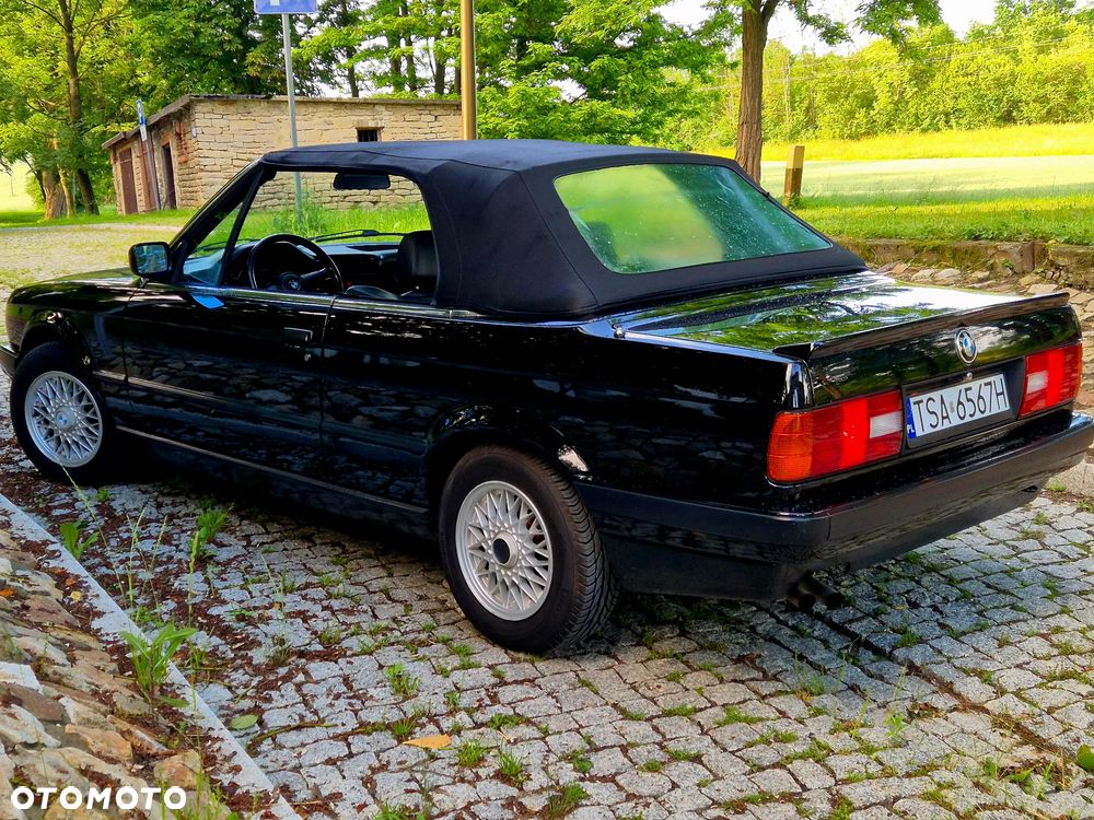 BMW Seria 3 320i - 12