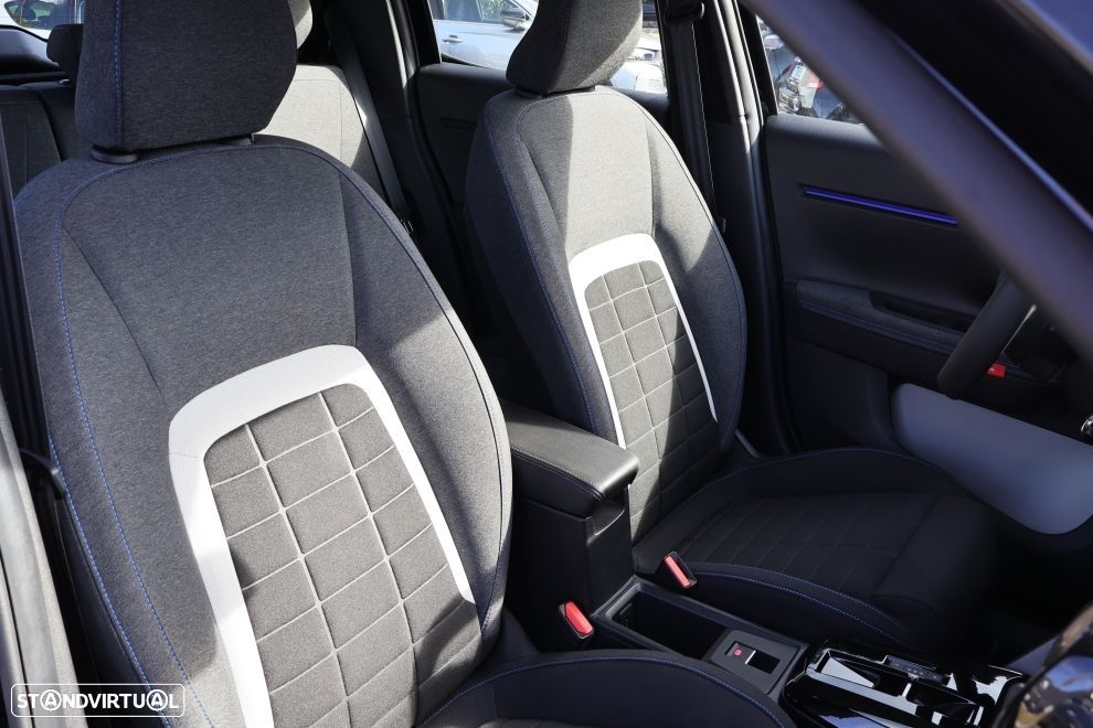 Citroën e-C3 44 kWh Autonomia Conforto Plus - 11