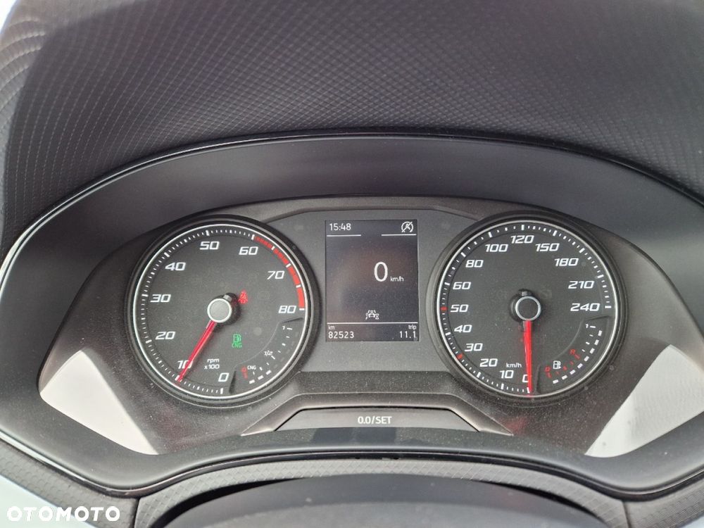 Seat Arona 1.0 XCELLENCE - 11