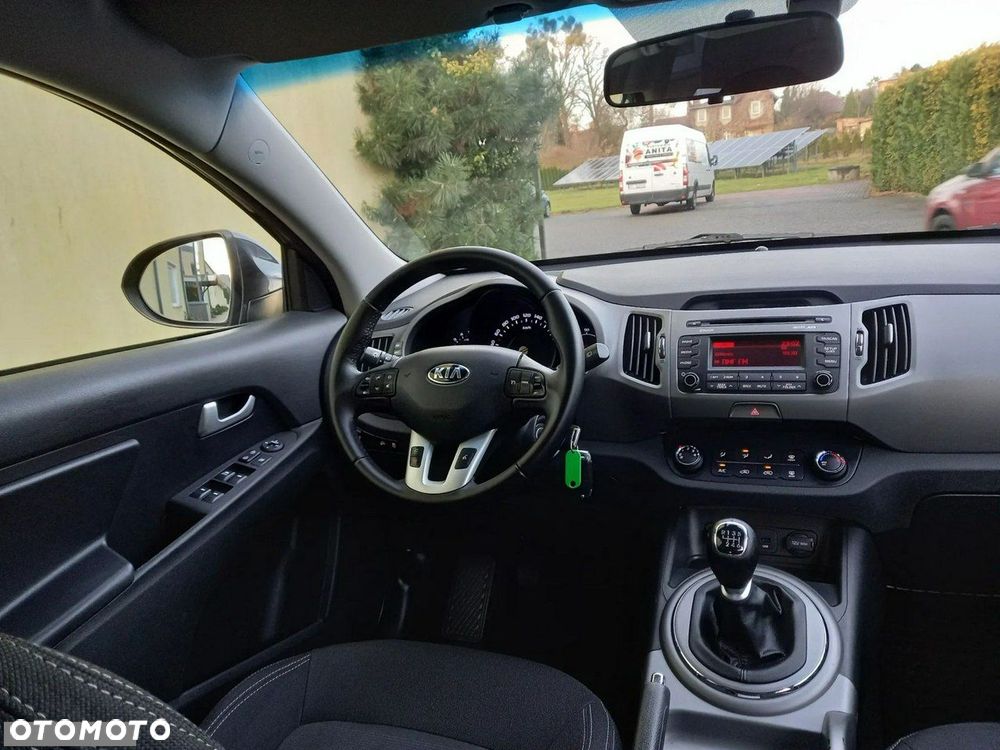 Kia Sportage 1.7 CRDI 2WD Dream-Team Edition - 24