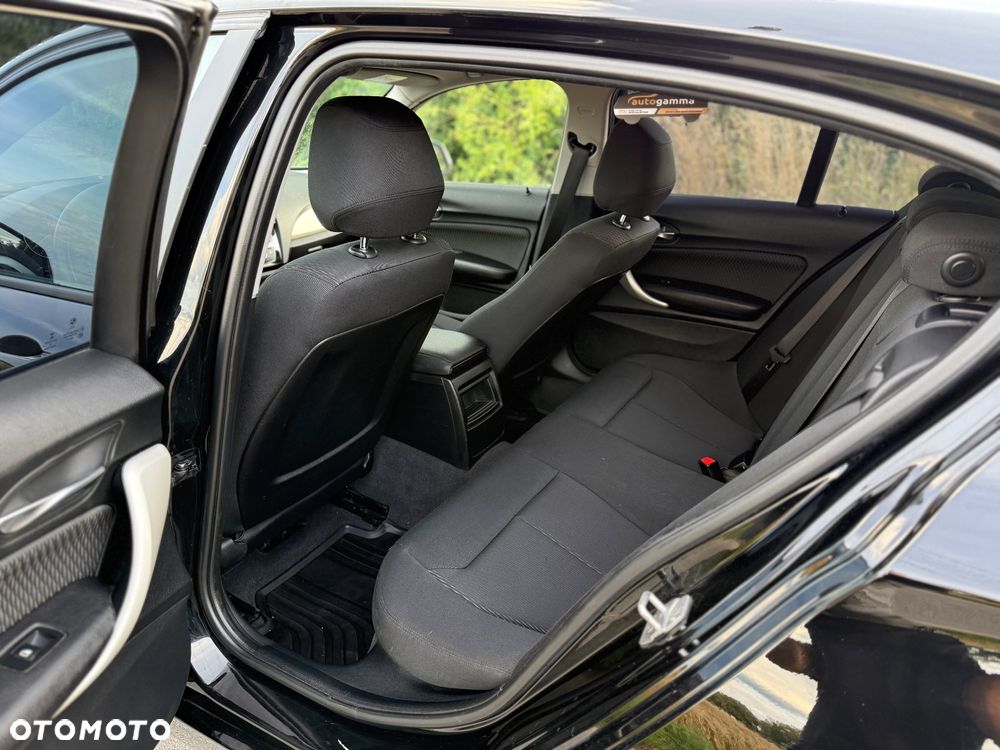 BMW Seria 1 118d - 11