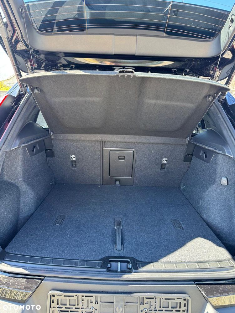 Volvo XC 40 B5 AWD Ultimate Dark - 9