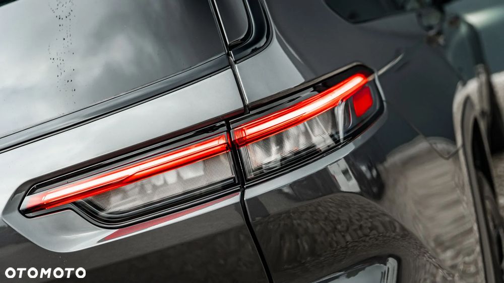 Jeep Grand Cherokee - 3