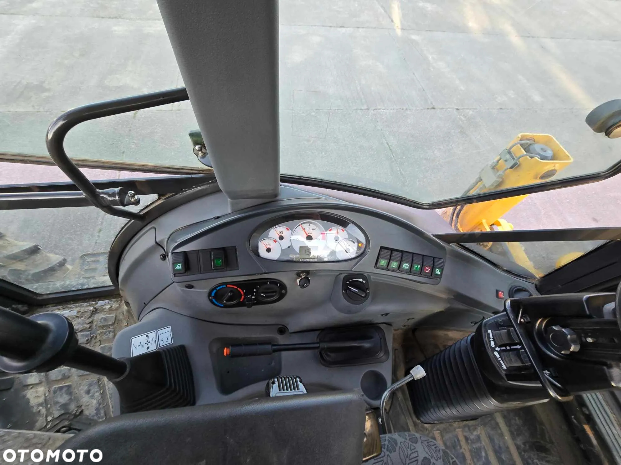 New Holland B115B BEZ ADBLUE 1 Wł Salon PL  po Serwisie - 14