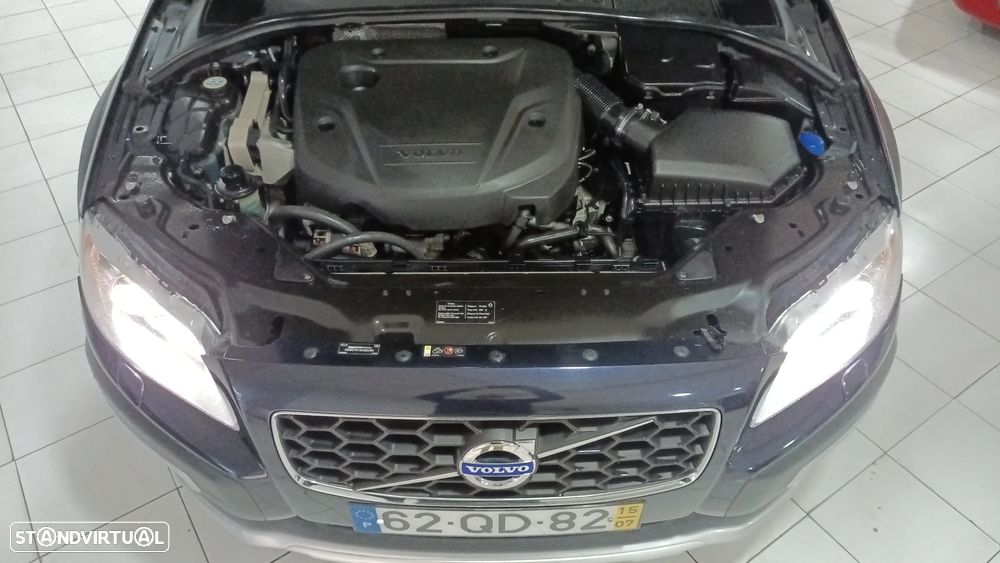 Volvo XC 70 2.0 D4 Summum Dynamic Geartronic - 6