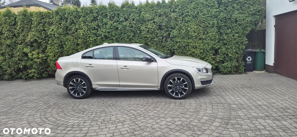 Volvo S60 T5 Drive-E Summum - 9