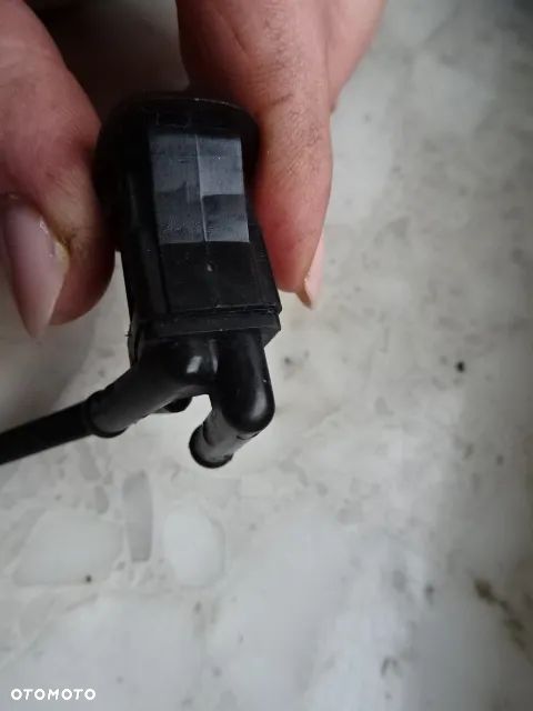 DYSZA SPRYSKIWACZY MASKI BMW E39 NR14 - 3