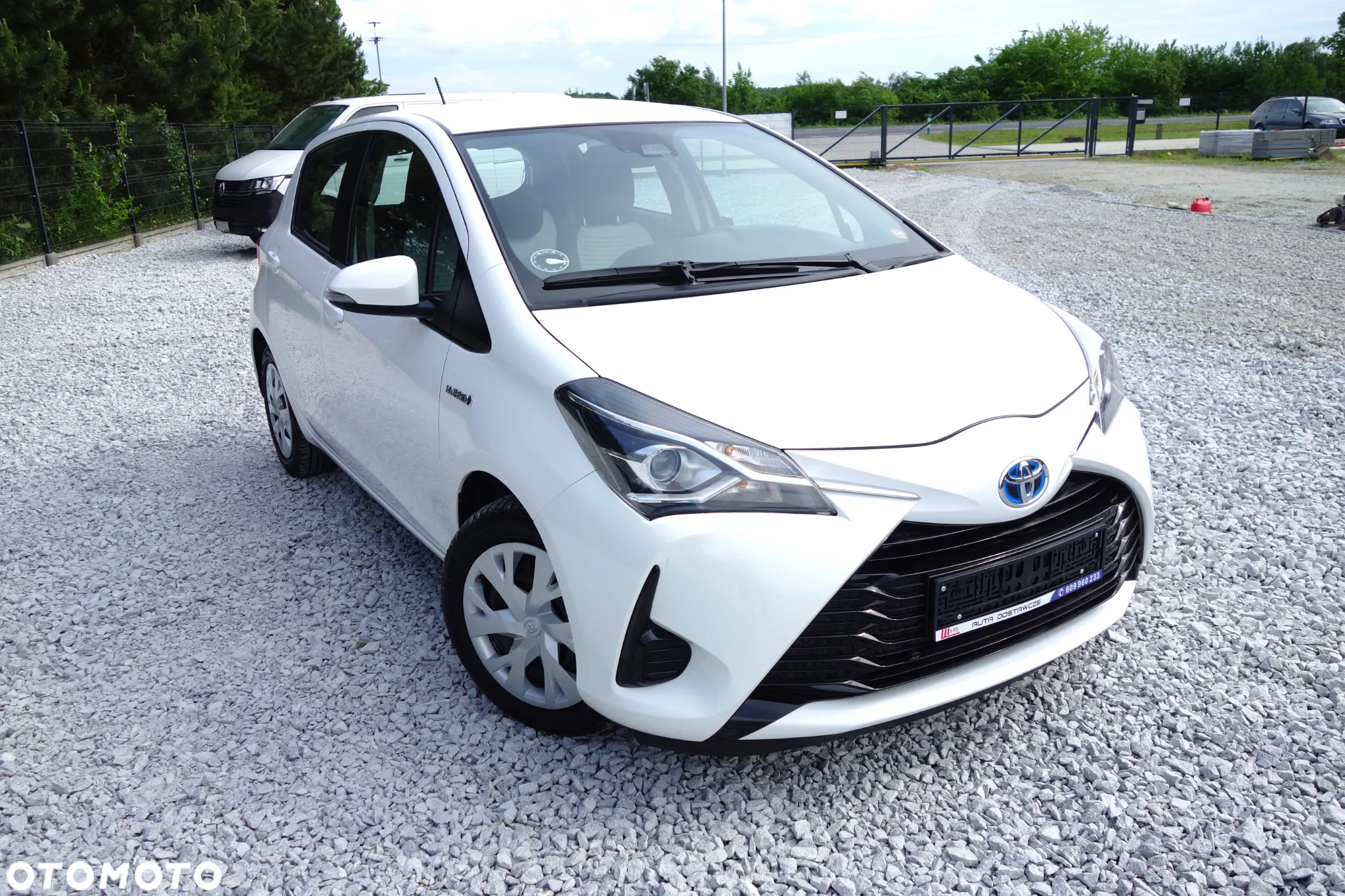 Toyota Yaris Hybrid 100 Active - 2