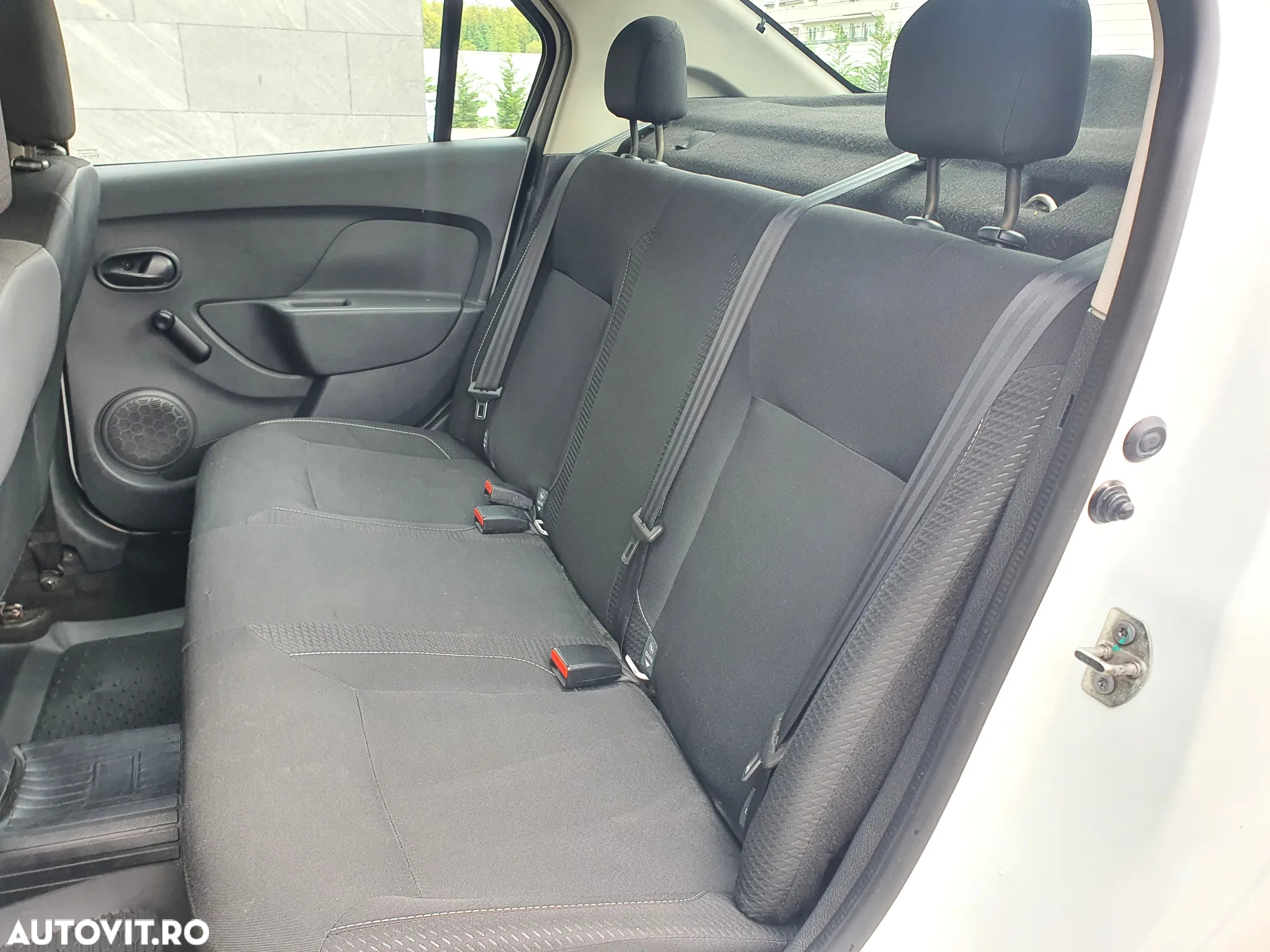 Dacia Logan 1.0 SCe SL PLUS - 16