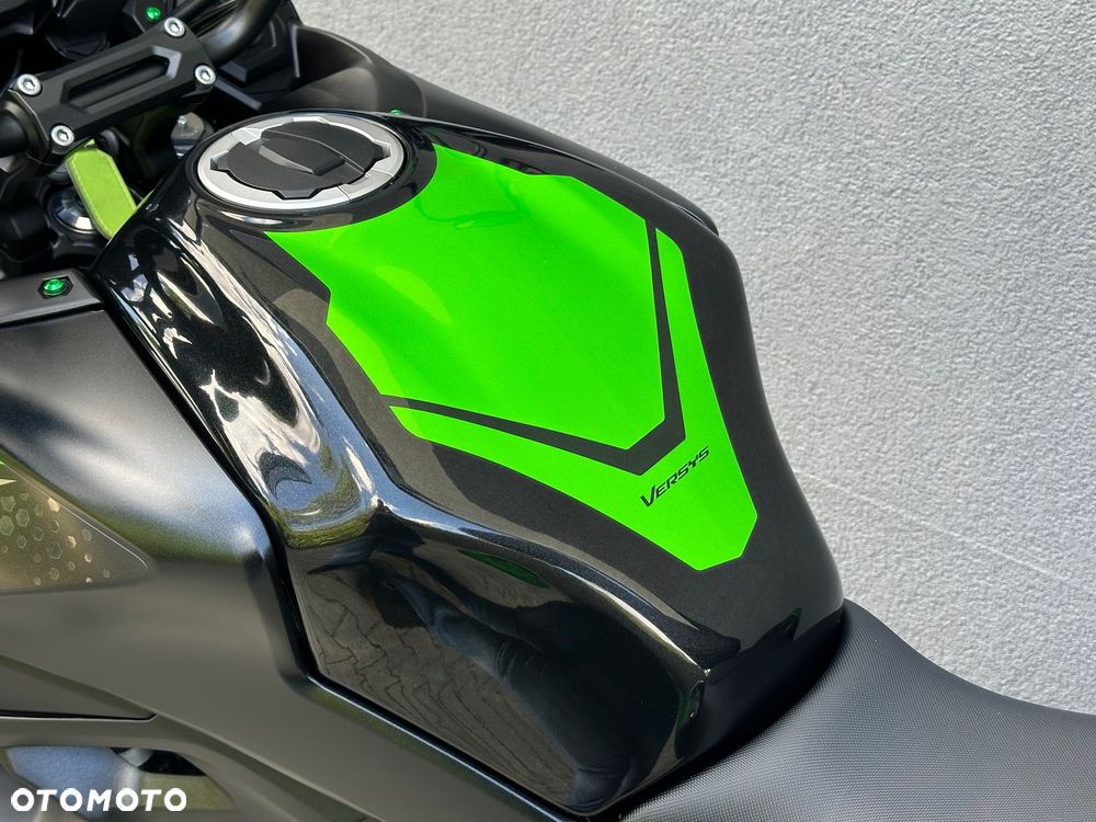 Kawasaki Versys 650 - 13