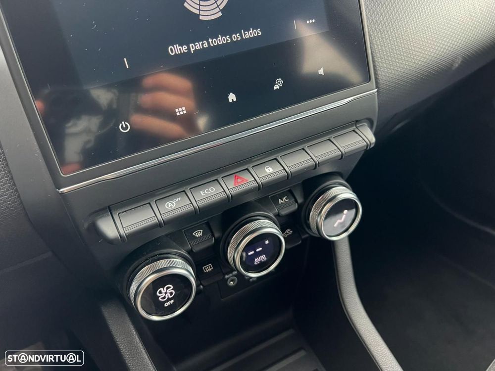 Renault Clio 1.0 TCe Exclusive - 11