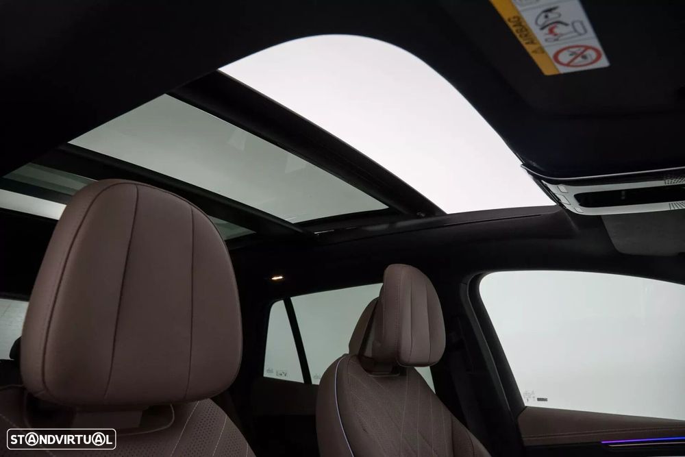 Mercedes-Benz EQE - 36