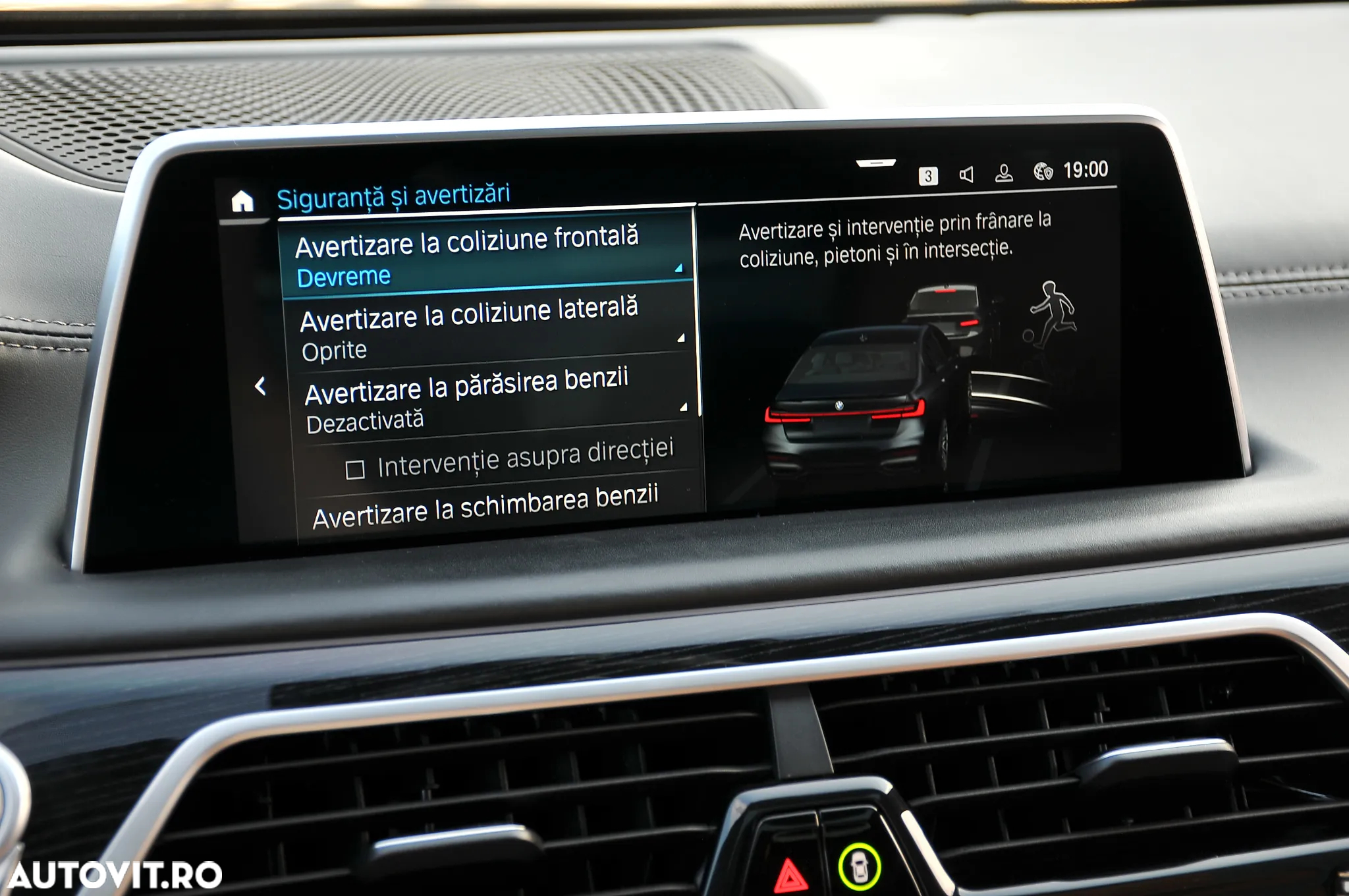 BMW Seria 7 745Le xDrive AT PHEV - 24