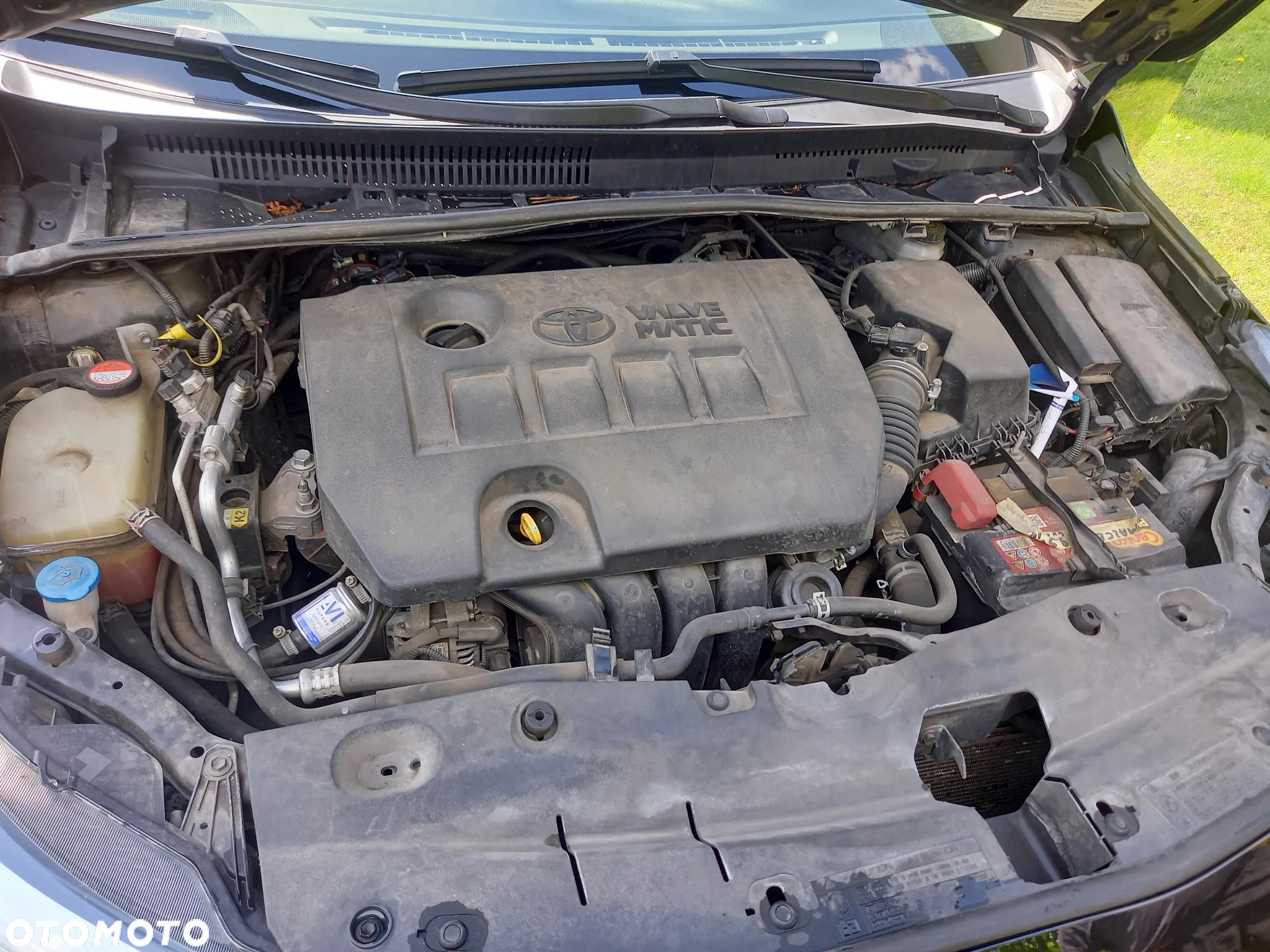 Toyota Avensis - 16