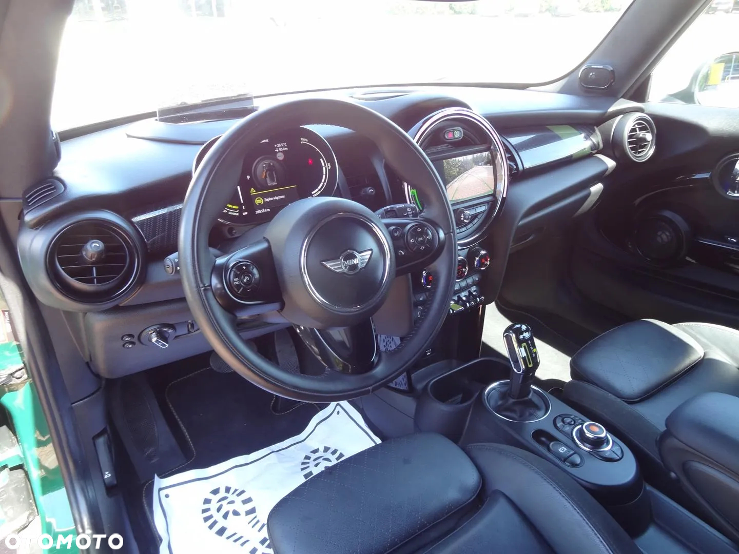 MINI Cooper SE - 24