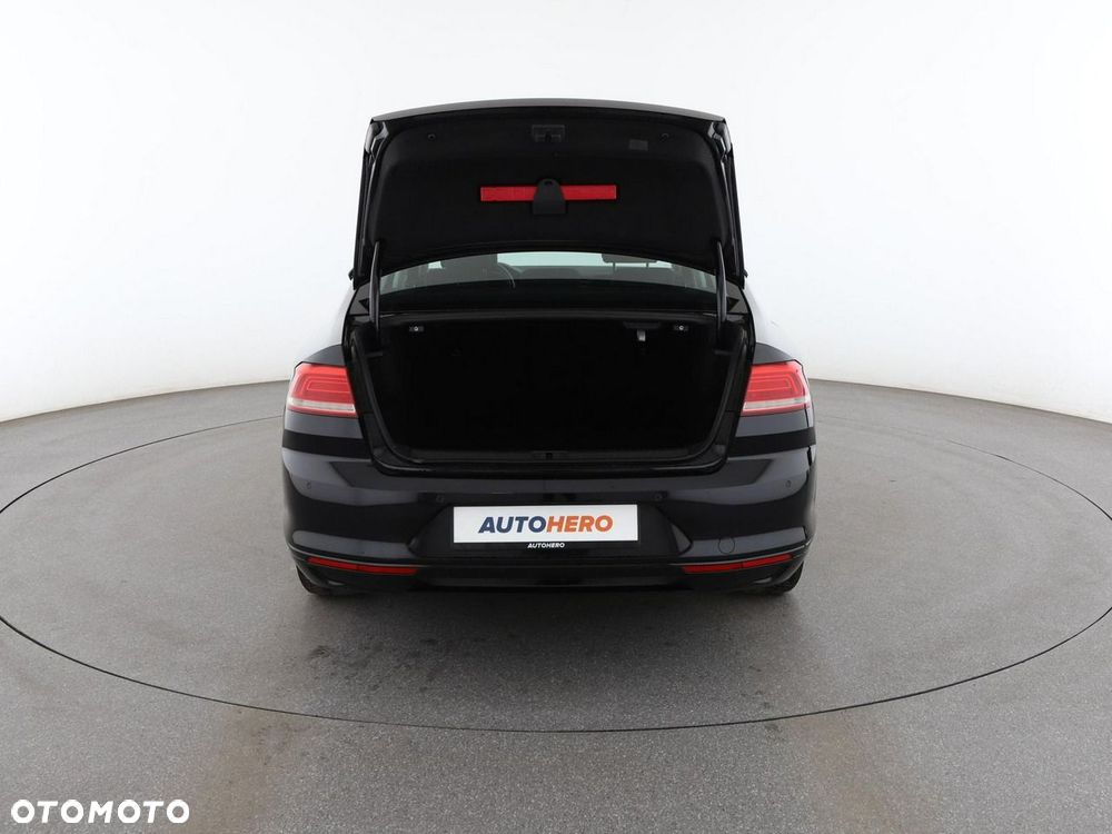 Volkswagen Passat 1.4 TSI (BlueMotion Technology) Comfortline - 20