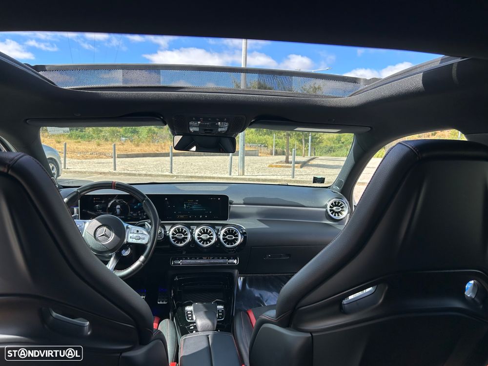 Mercedes-Benz A 35 AMG 4Matic - 13