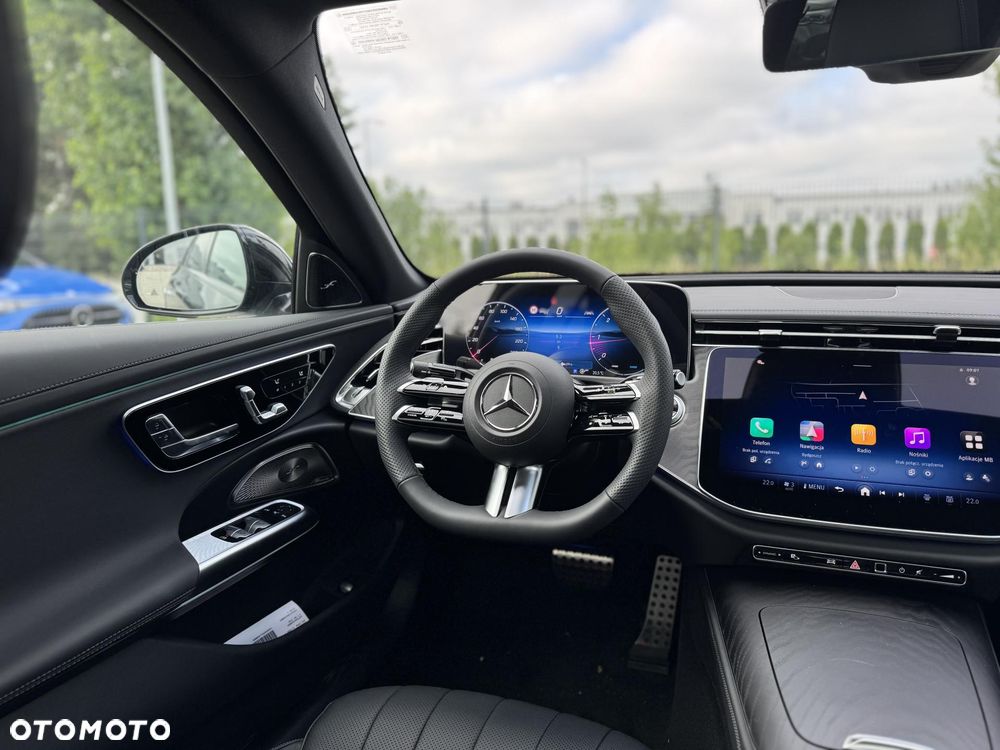 Mercedes-Benz Klasa E 220 d mHEV 4-Matic AMG 9G-Tronic - 14