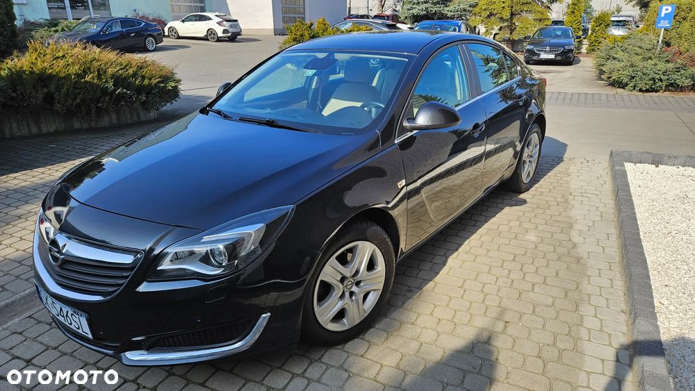 Opel Insignia - 25
