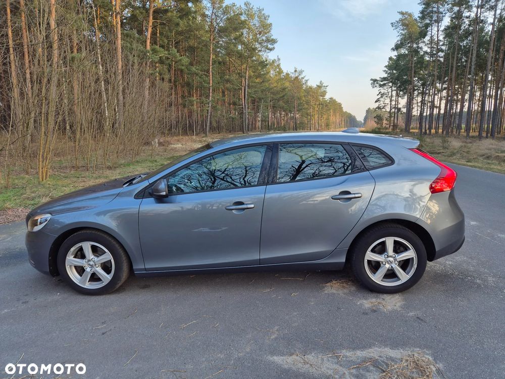 Volvo V40 T2 Inscription - 6