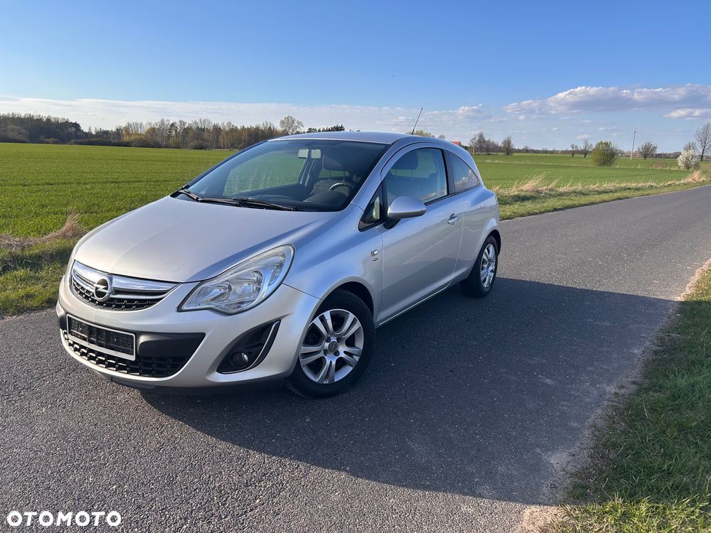 Opel Corsa 1.4 16V Satellite - 3