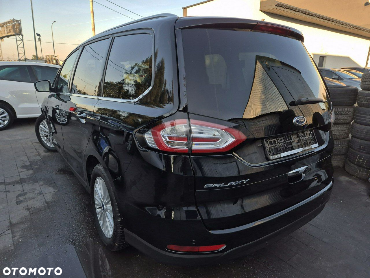 Ford Galaxy - 3