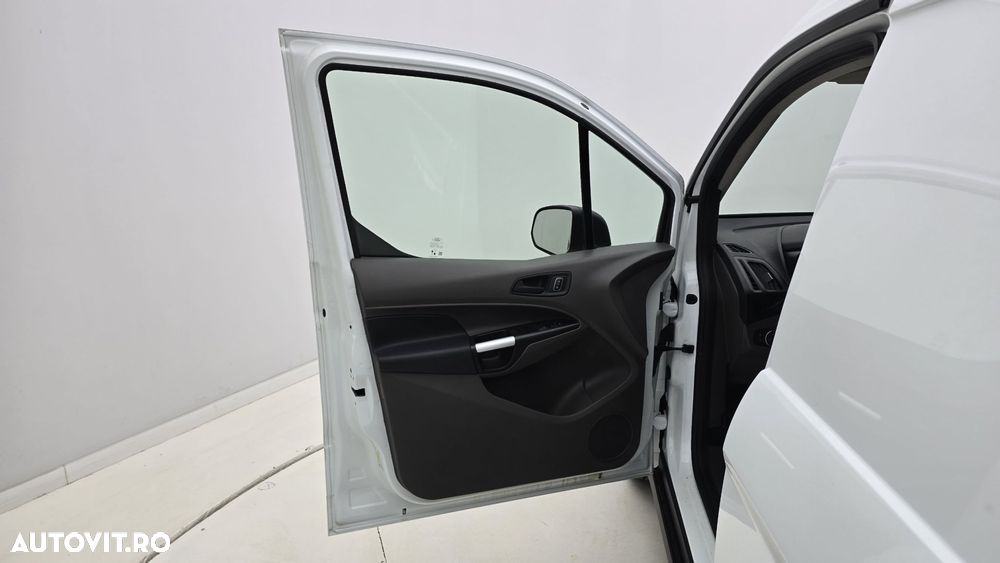 Ford Transit Connect - 10