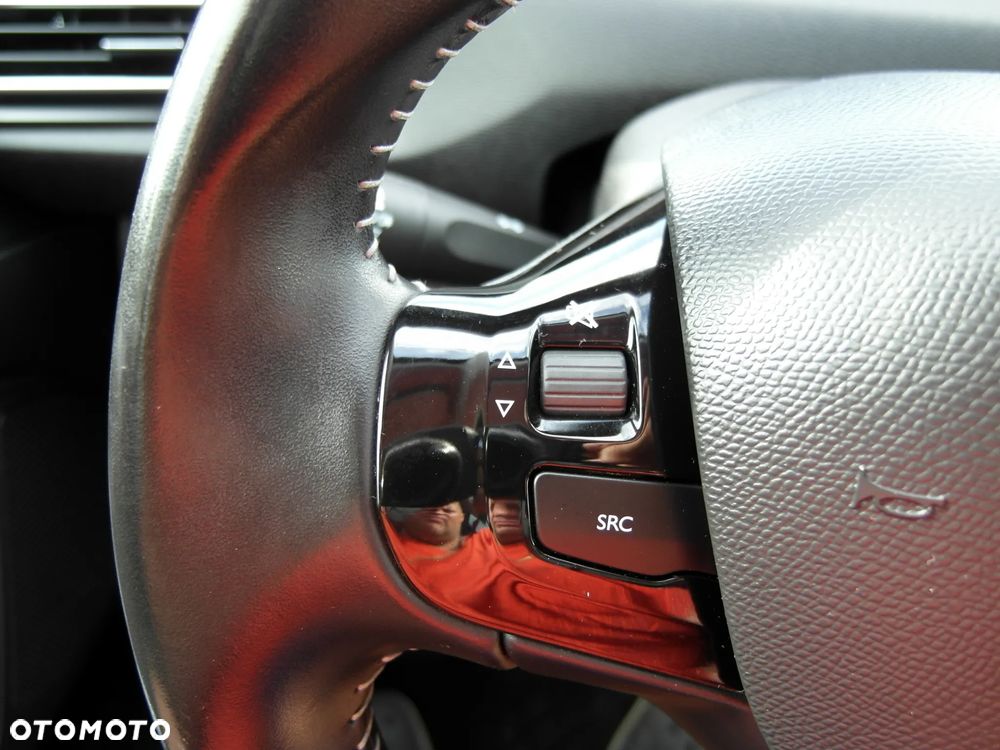 Peugeot 308 BlueHDi 150 EAT6 Stop & Start Allure - 35