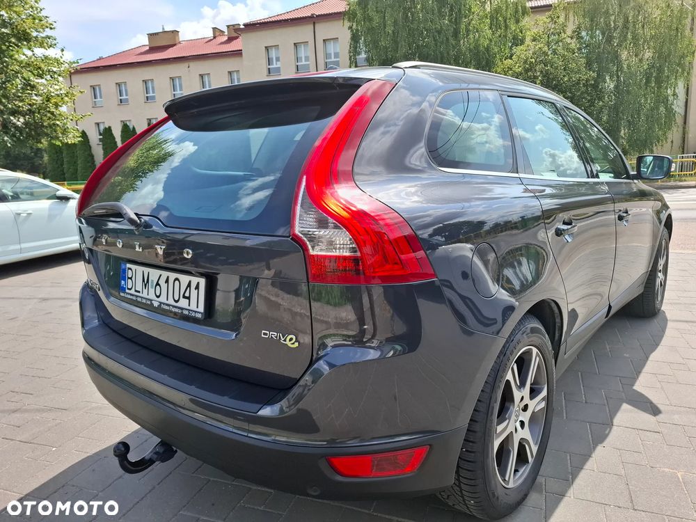 Volvo XC 60 DRIVe Momentum - 6