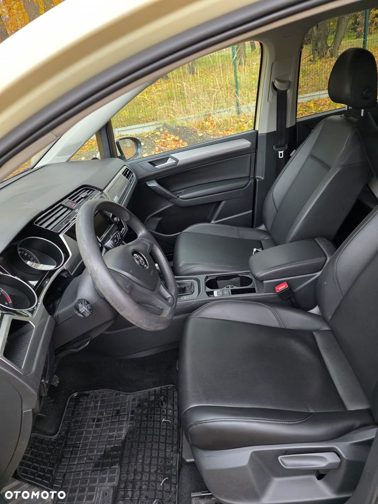 Volkswagen Touran 2.0 TDI DPF DSG Cup - 13