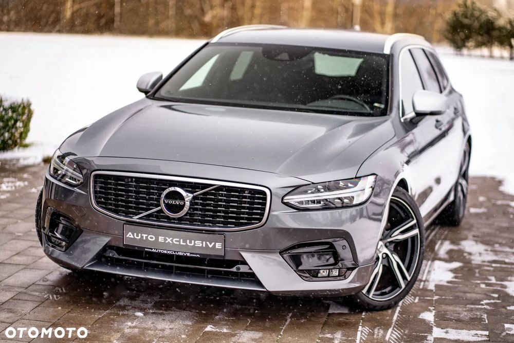 Volvo V90 D5 AWD R-Design - 4