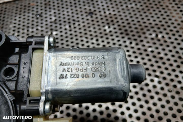 Motoras macara geam fata stanga 0130822717 5Q0959801B 0130822717 5Q09 - 3