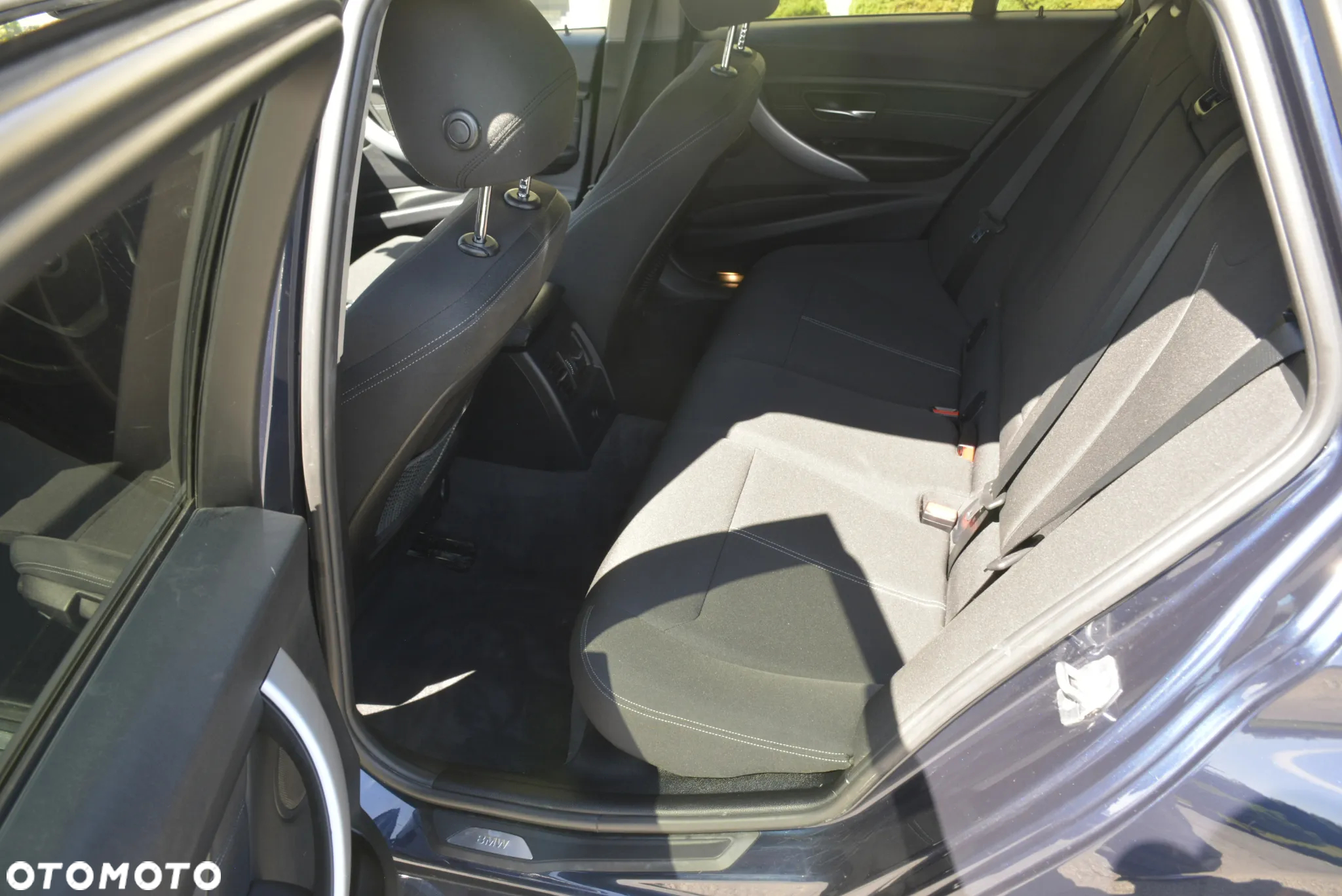 BMW Seria 3 320d Efficient Dynamics Sport Line - 16