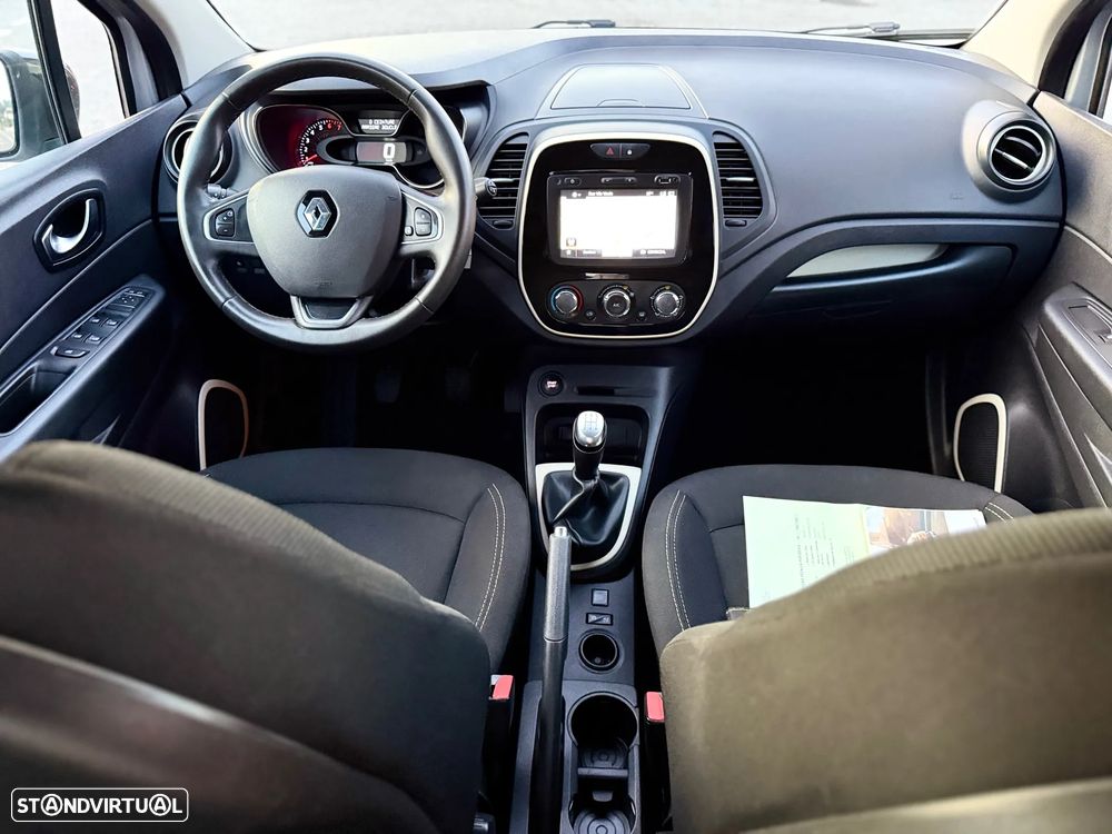 Renault Captur 0.9 TCE Exclusive - 4