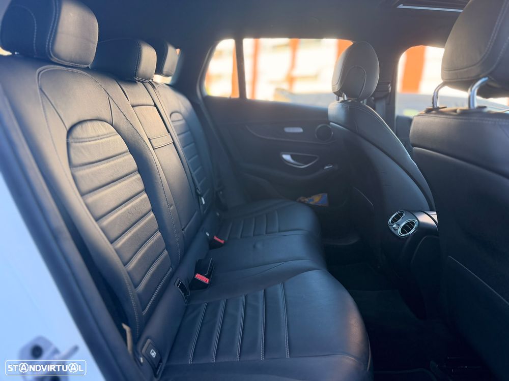 Mercedes-Benz EQC 400 4Matic Electric Art - 9