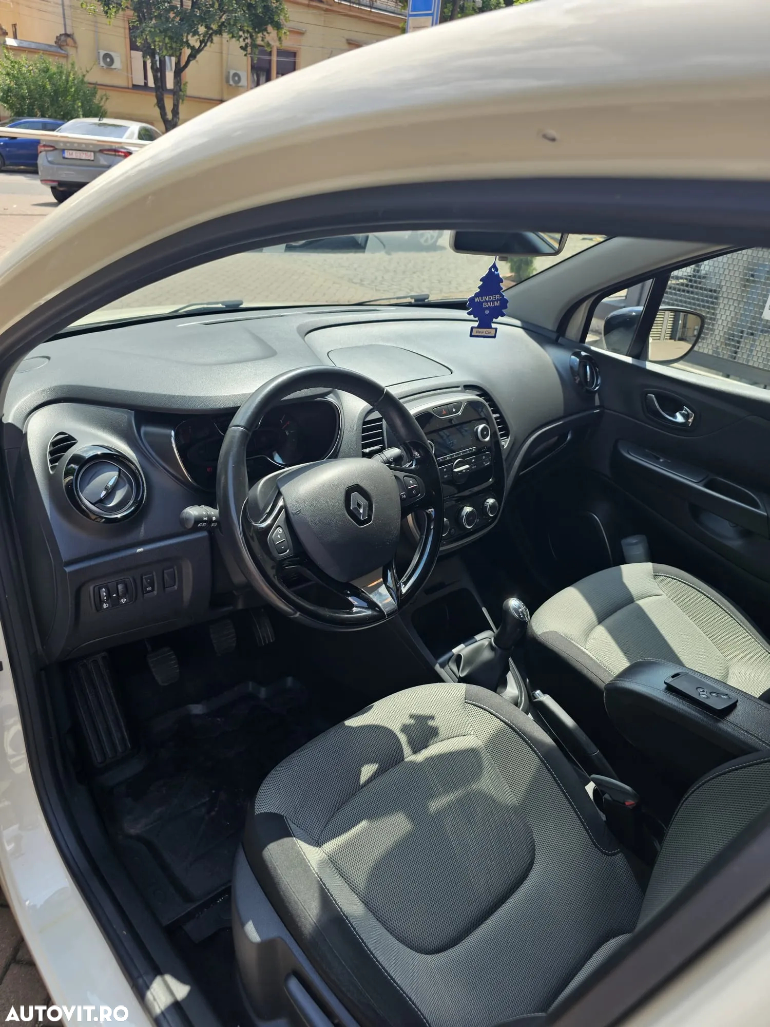 Renault Captur - 5