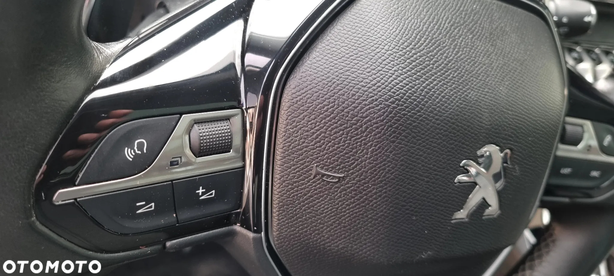 Peugeot 3008 BlueHDi 180 Stop & Start EAT8 Allure - 22