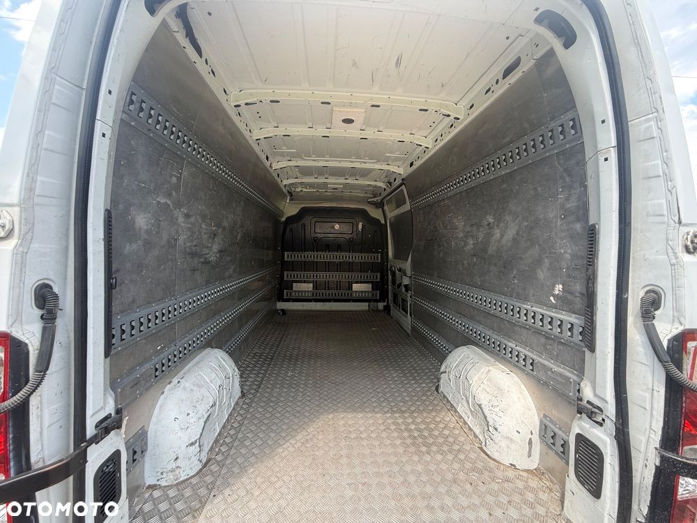 Renault Master - 6