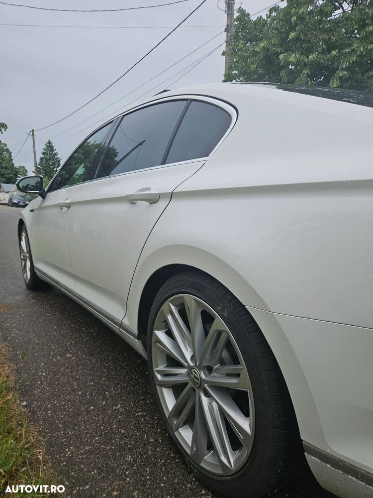 Volkswagen Passat 2.0 TDI SCR 4Mot DSG Highline - 6