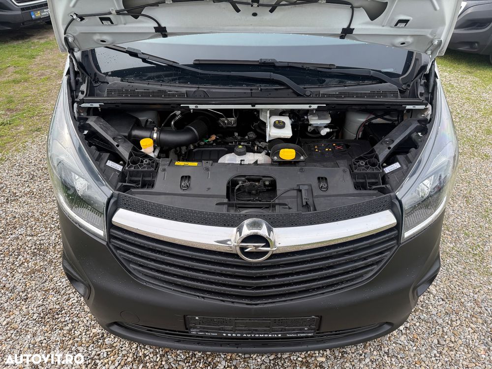 Opel VIVARO - 28