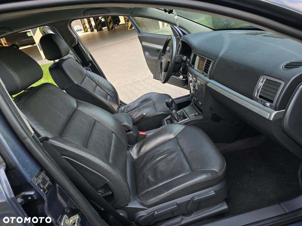 Opel Vectra 1.9 CDTI - 17