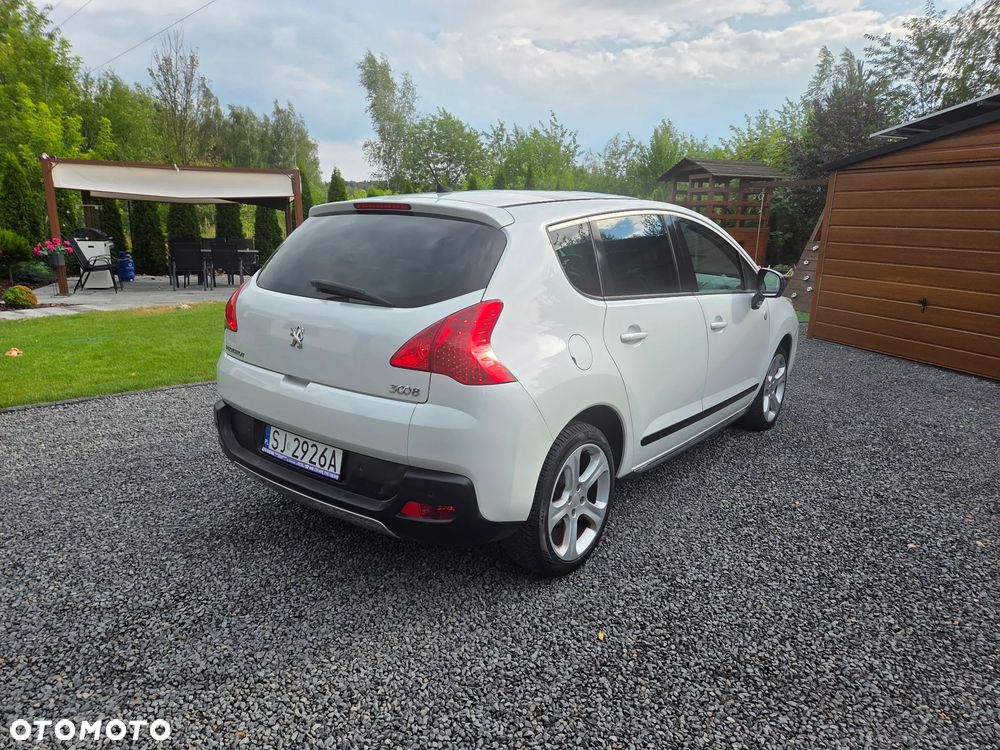 Peugeot 3008 HDi FAP 160 Automatik Roland Garros - 6
