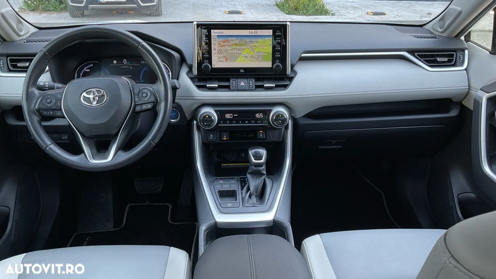 Toyota RAV4 2.5 VVT-iE 4x4 Luxury - 18