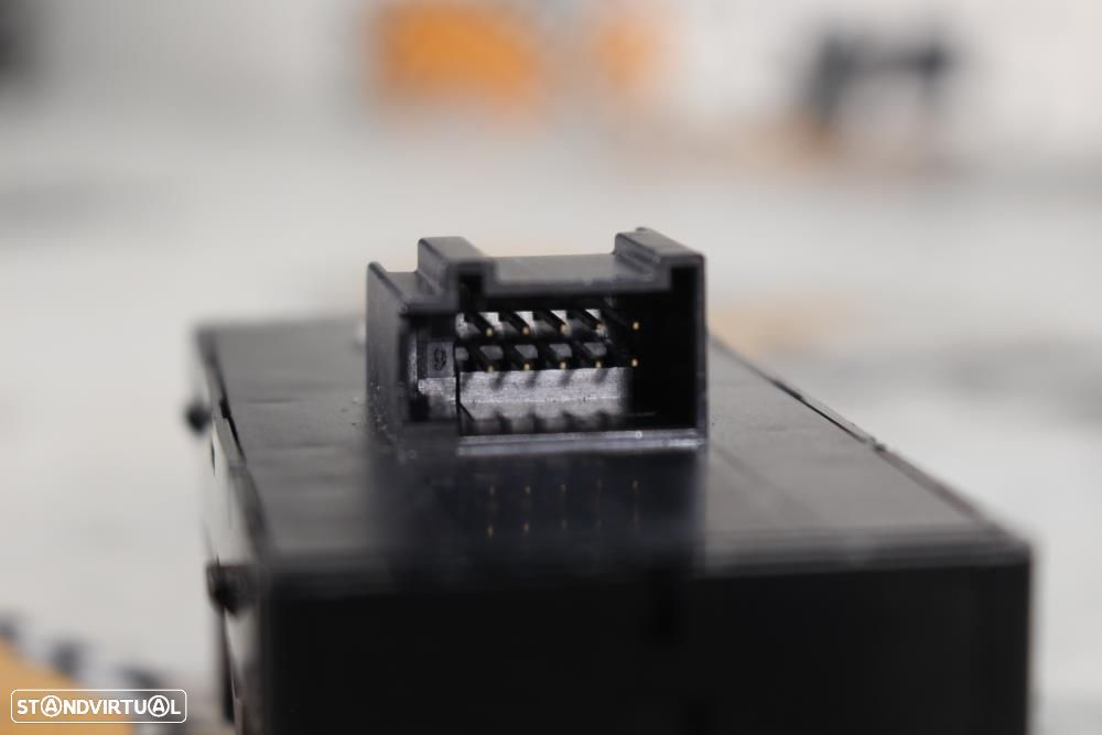 Botões / Comandos / Interruptorres Dos Vidros Audi A3 (8V1, 8Vk)  8V09 - 7