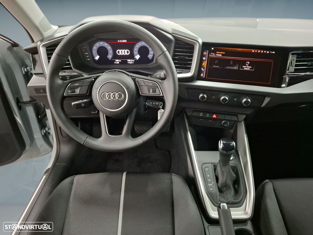 Audi A1 Sportback 25 TFSI Advanced S tronic - 13