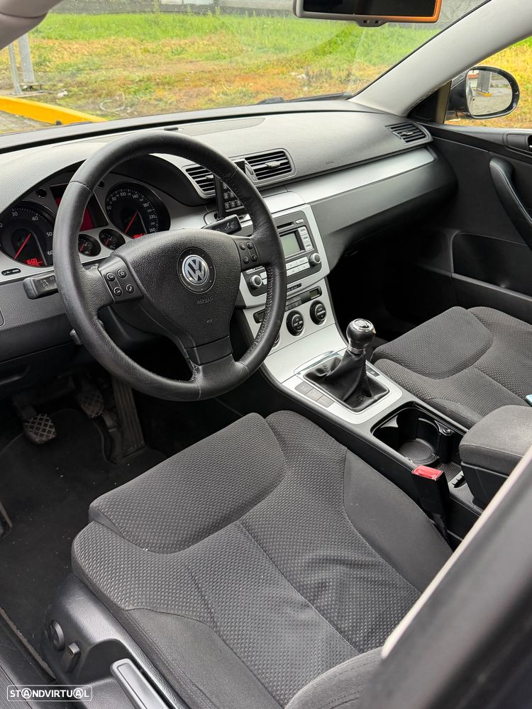 VW Passat 2.0 TDI Highline - 7