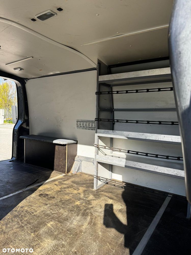 Volkswagen Transporter L2H1 4Motion - 6